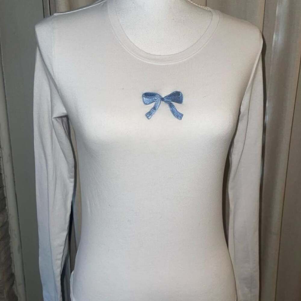 Frankee & Skylar Long Sleeve Bow Top Size XL White Blue Graphic Coquette